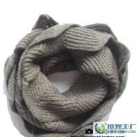 駝色閃絲菱形花瓣感圍脖披肩 二手轉讓中的別致選擇